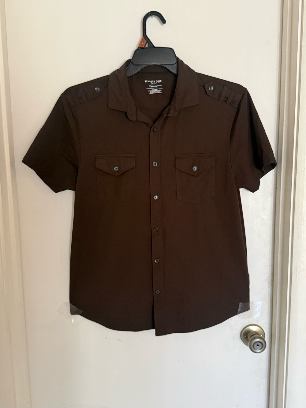 Kenneth Cole Short-Sleeve Button-Down Shirt in Dark Brown